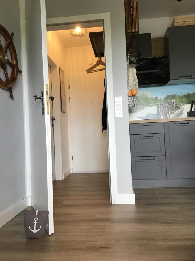 Liebevoll Eingerichtete Ferienwohnung Luettje Koje Dornum Eksteriør billede
