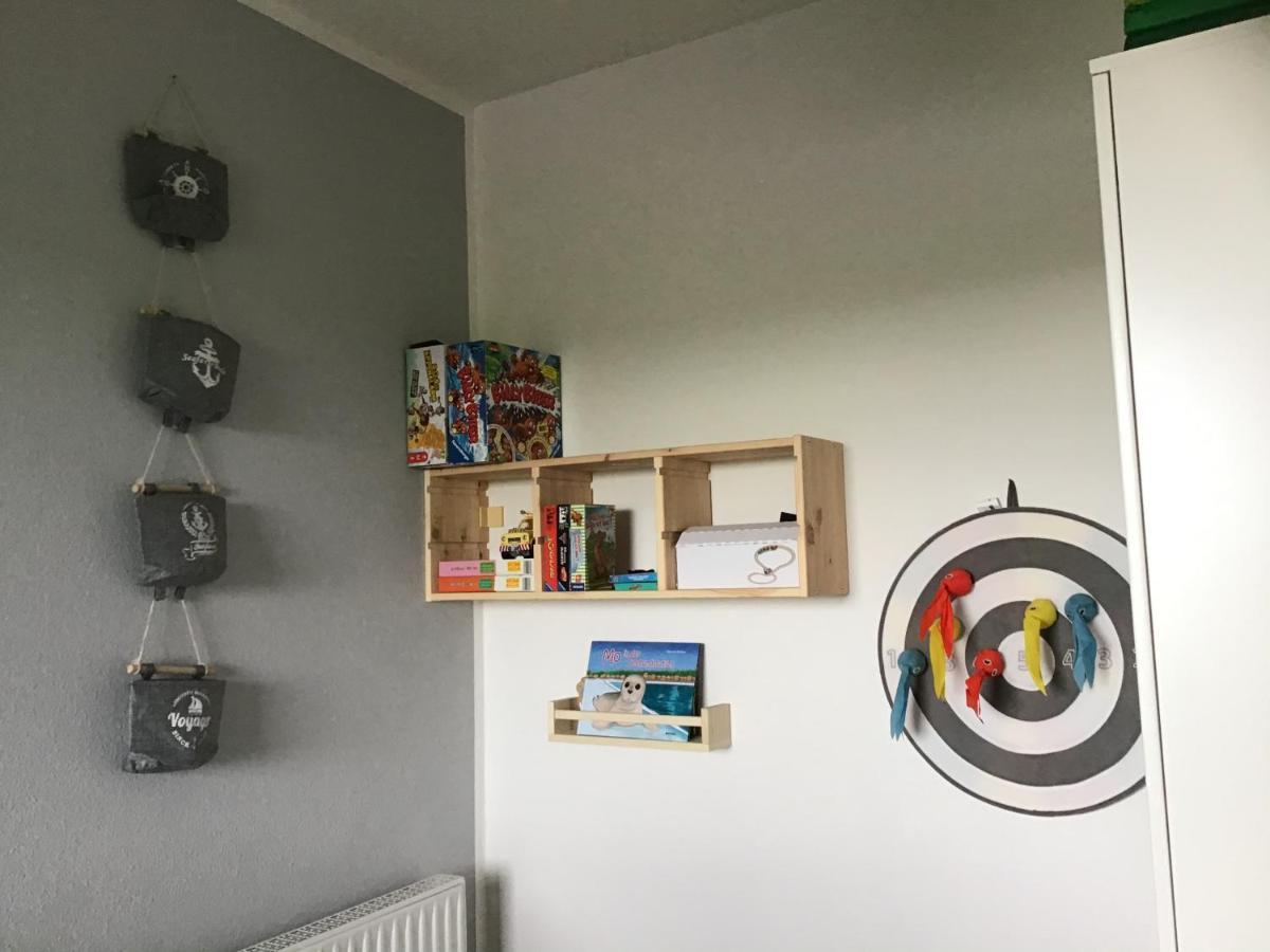 Liebevoll Eingerichtete Ferienwohnung Luettje Koje Dornum Eksteriør billede